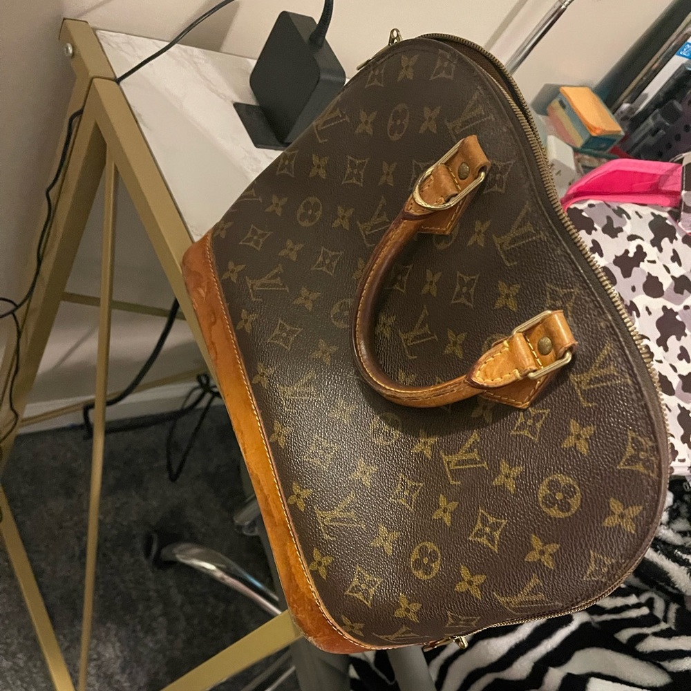COPY - Authentic Louis Vuitton bag